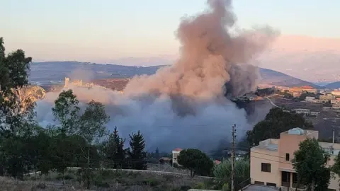 Israel's Bombing Raids Hit Southern Lebanon